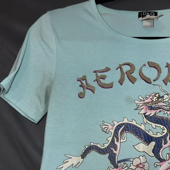 Vintage Dolce and Gabbana Graphic baby tee - Picture 4 of 8